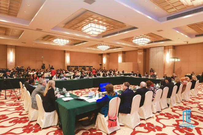 0958c6eb-beaa-45c1-b675-9244652232ad